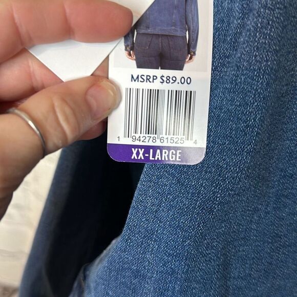 Seven7 Women’s Button up Jean Jacket size xxl - Picture 5 of 8